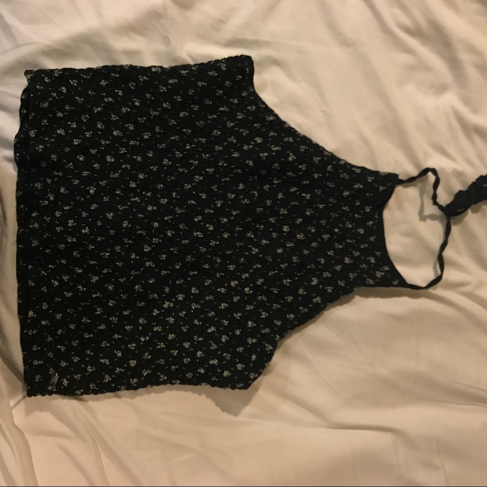 AMERICAN EAGLE HALTER CROP TOP